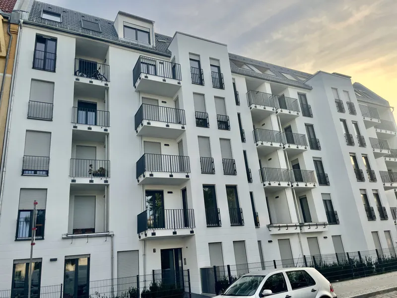 Erstbezug: Helle 2-Zimmer-Wohnung in Berlin-Adlershof — photo 1